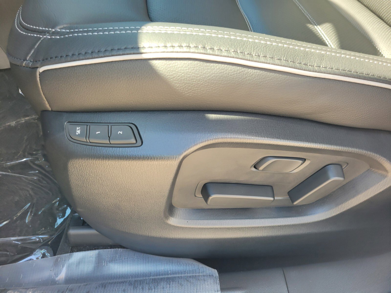 New 2025 MAZDA CX-5 AWD 2.5 S w/ Preferred Package image 4