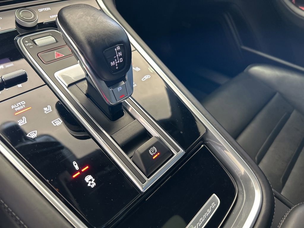 Used 2020 Porsche Panamera GTS image 53