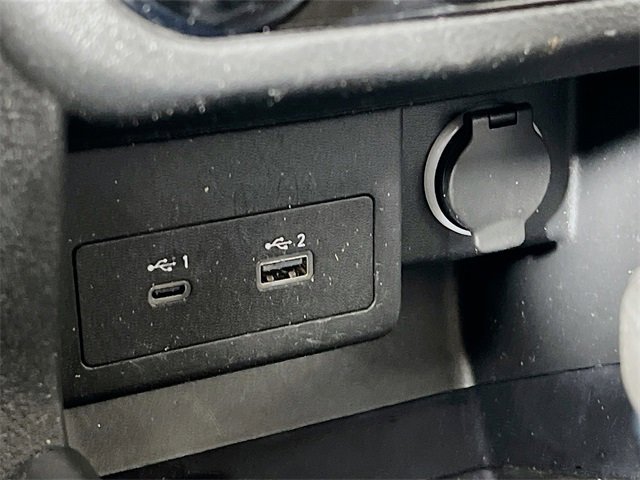 Used 2024 Nissan Kicks SR w/ SR Premium Package image 20