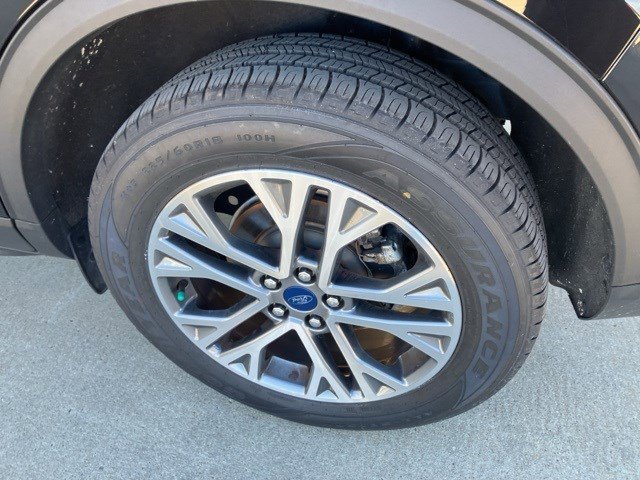 Used 2022 Ford Escape SEL image 25