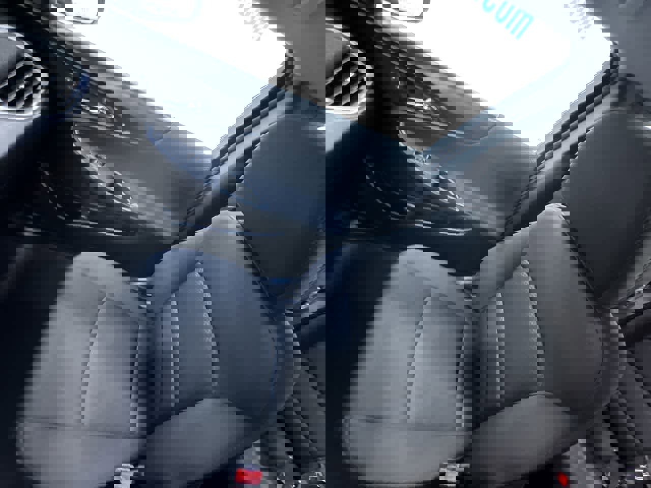 Used 2024 Chevrolet Malibu LT image 34