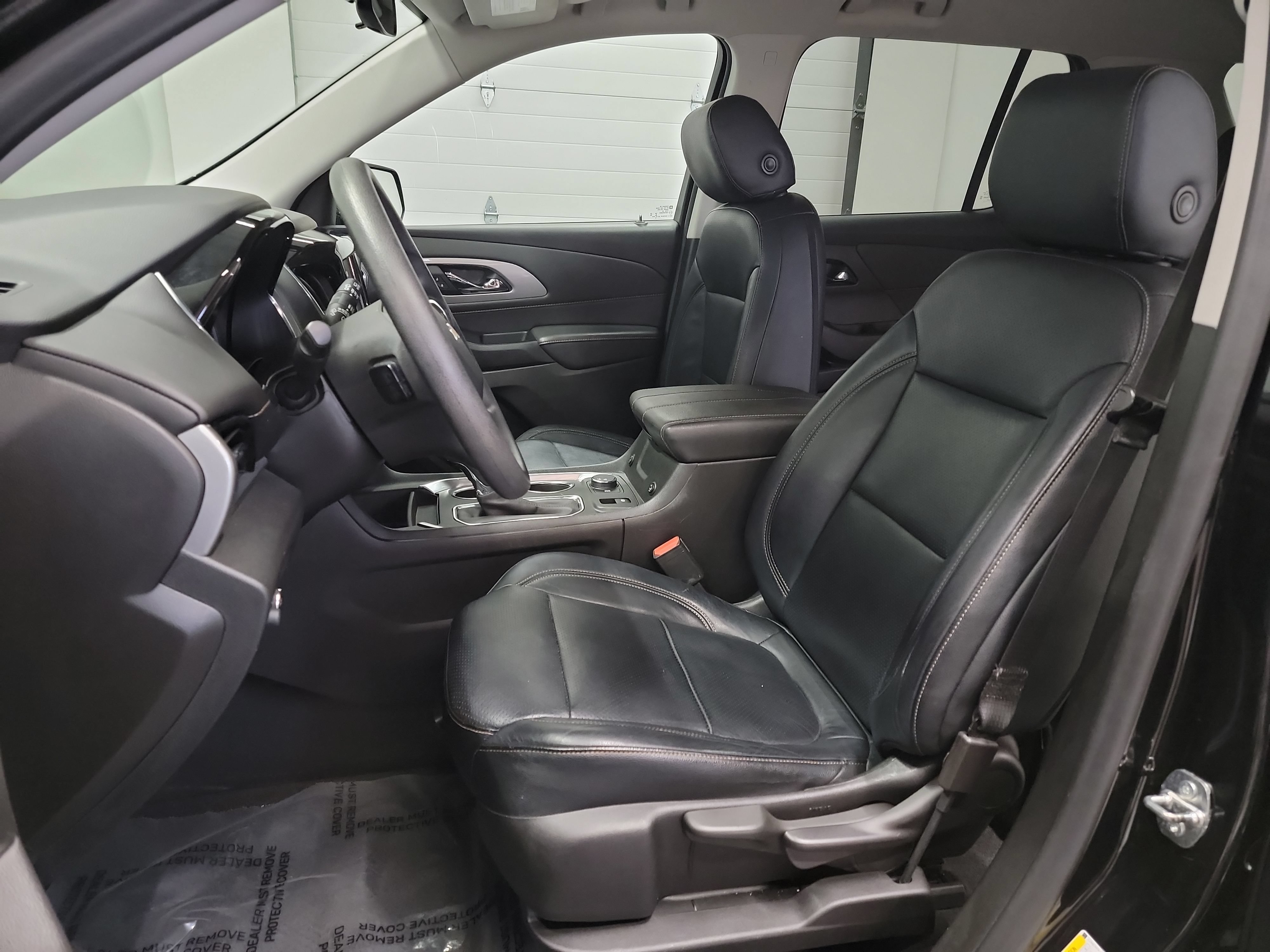 Used 2019 Chevrolet Traverse LS FWD image 12