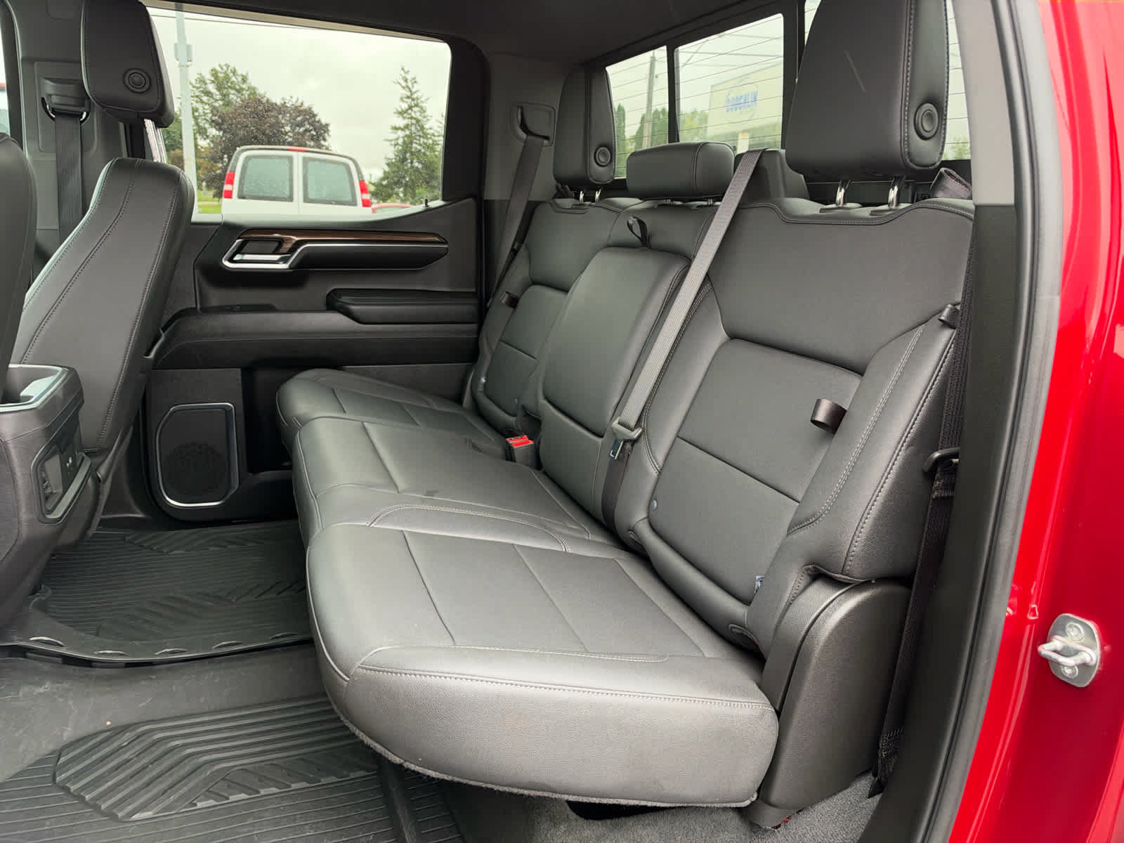Certified 2024 Chevrolet Silverado 1500 LT Trail Boss w/ Convenience Package II AWD/4WD image 23