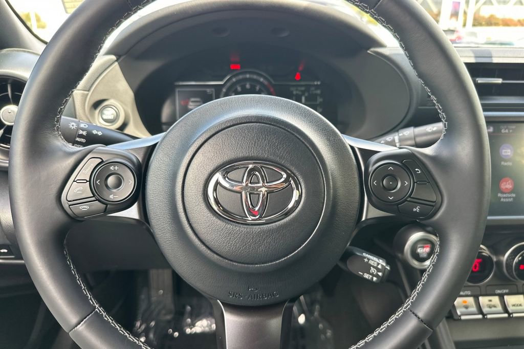 Used 2023 Toyota GR86 image 25