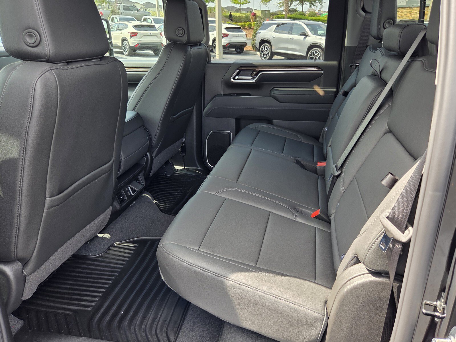 New 2026 Chevrolet Silverado 2500 LT w/ All Star Edition AWD/4WD image 6