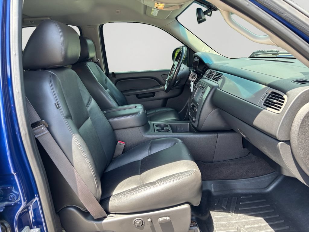 Used 2013 Chevrolet Silverado 1500 LTZ w/ LTZ Plus Package RWD image 12