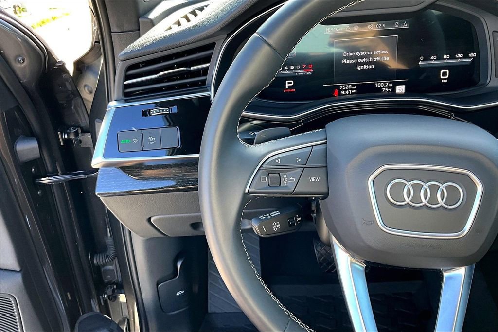 Used 2025 Audi Q7 2.0T Premium w/ Convenience Plus Package image 24