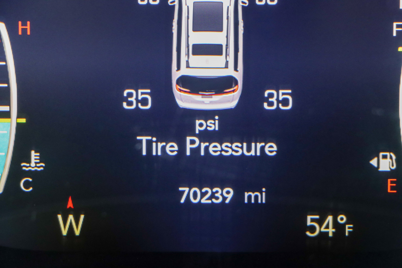 Used 2023 Chrysler Pacifica Touring-L image 16