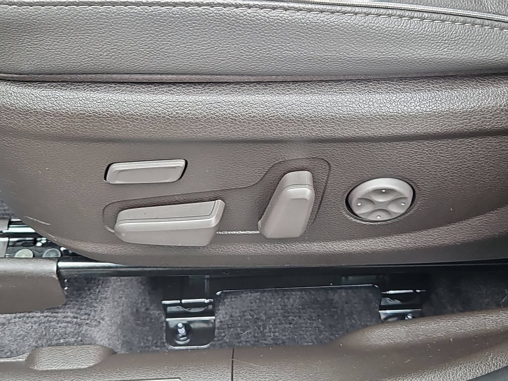 Used 2023 Hyundai Santa Fe Limited w/ Cargo Package AWD/4WD image 26