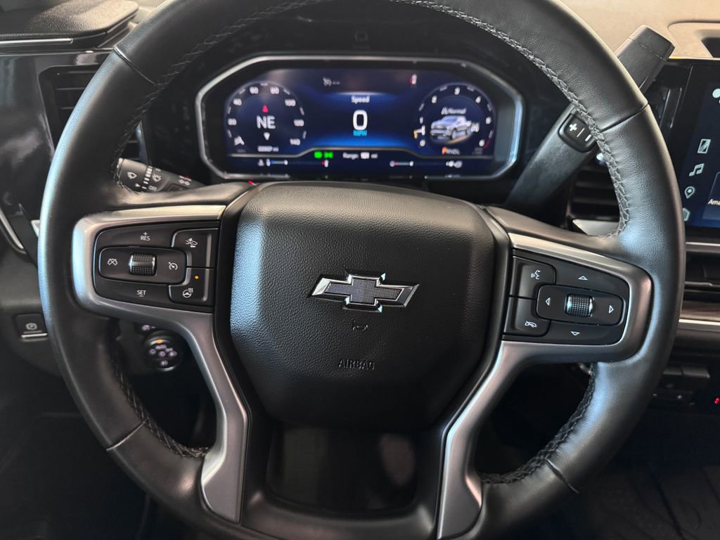 Certified 2024 Chevrolet Silverado 1500 RST w/ Max Trailering Package AWD/4WD image 15