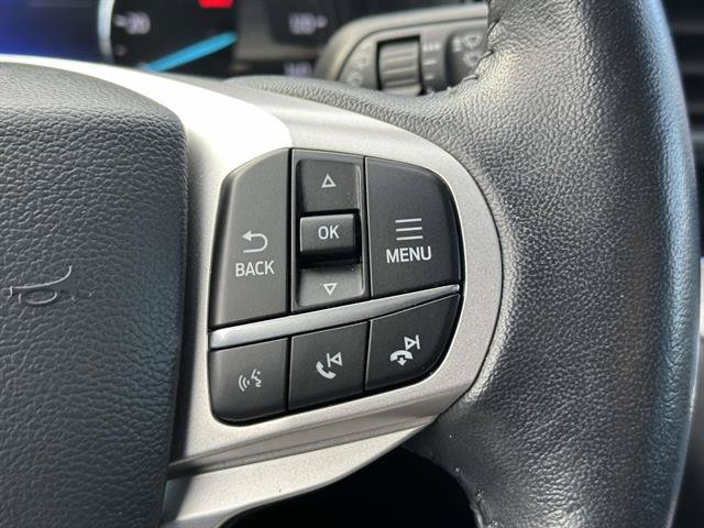Used 2022 Ford Explorer XLT w/ Equipment Group 202A AWD/4WD image 15