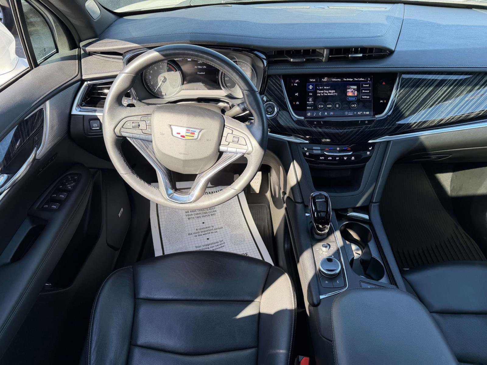 Certified 2024 Cadillac XT6 Premium Luxury w/ Technology Package AWD/4WD image 14
