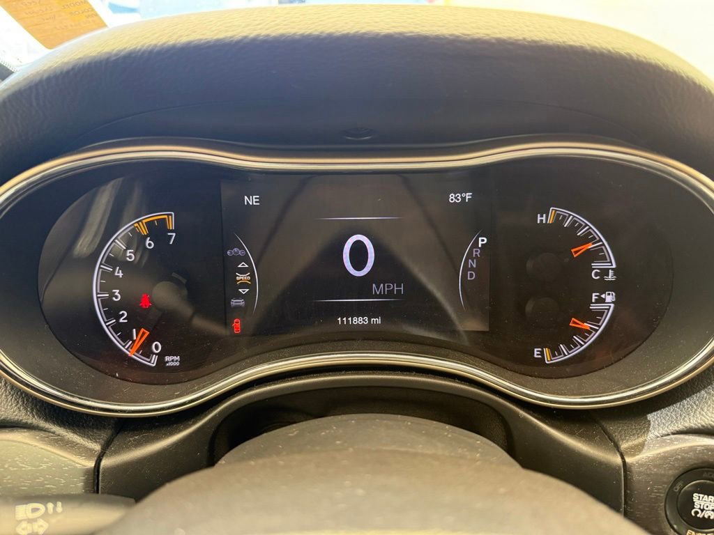 Used 2016 Jeep Grand Cherokee Limited AWD/4WD image 15