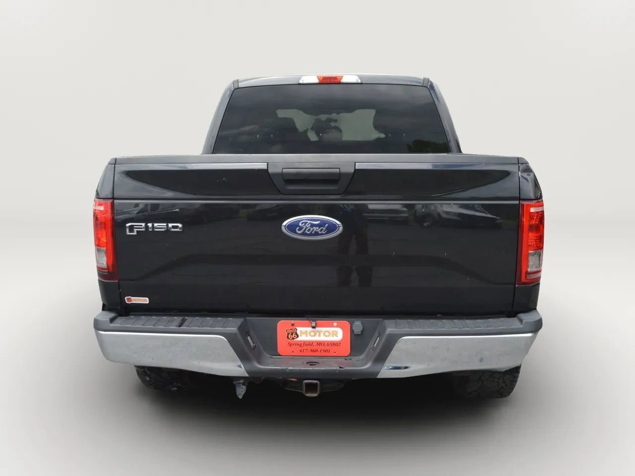 Used 2015 Ford F150 XLT image 6
