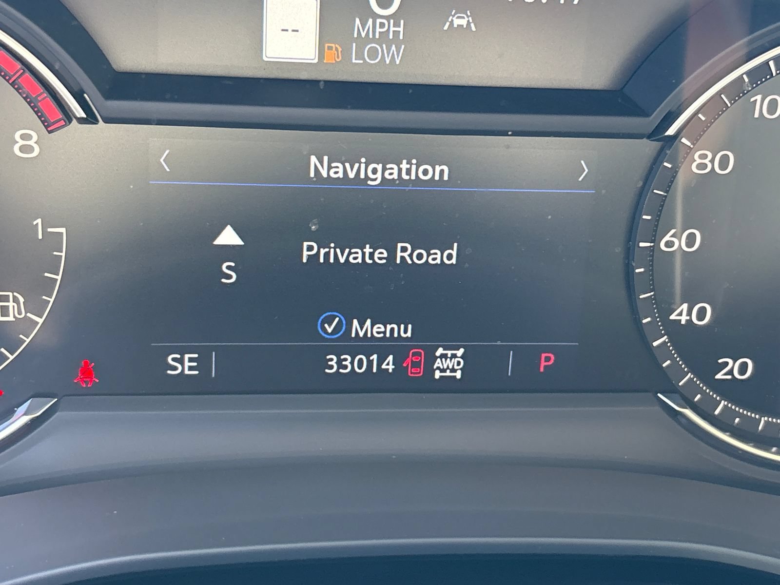 Used 2024 Cadillac XT5 Premium Luxury w/ LPO, Floor Liner Package AWD/4WD image 35