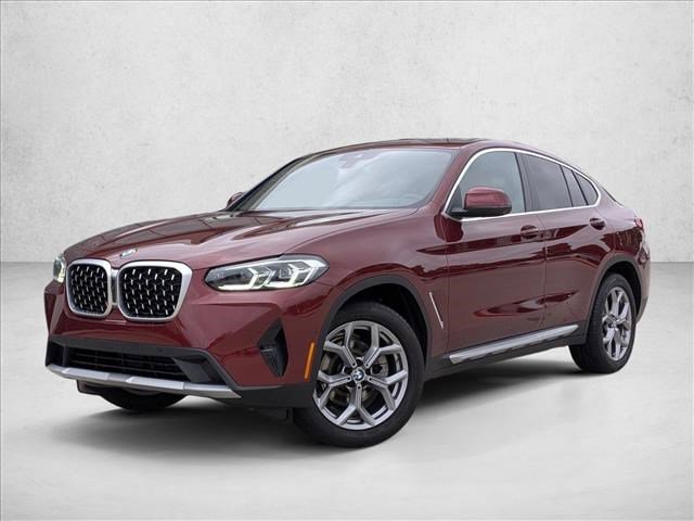 Used 2025 BMW X4 xDrive30i AWD/4WD image 1