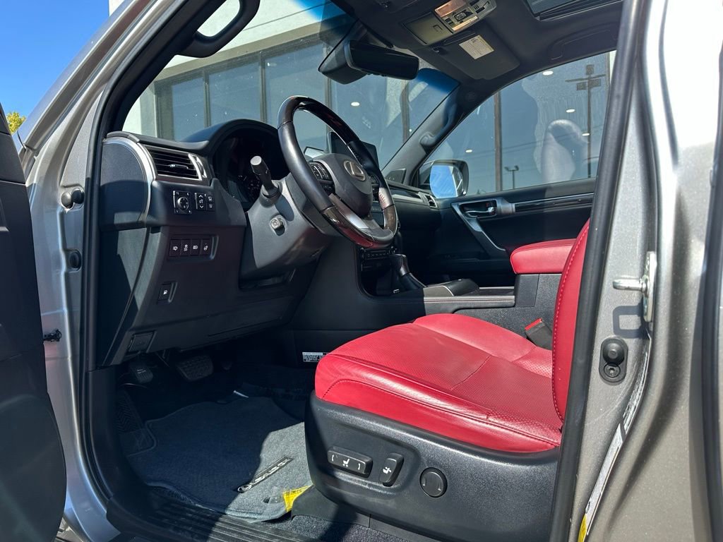 Used 2022 Lexus GX 460 Luxury image 18