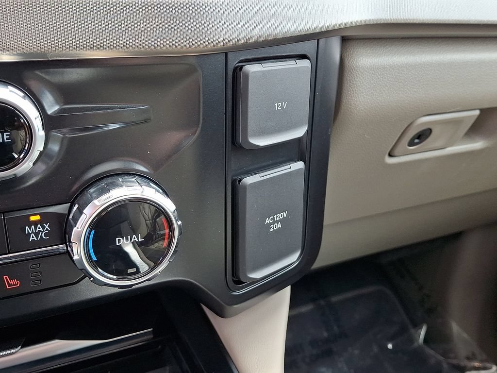Used 2026 Ford F450 Platinum w/ Platinum Plus Package AWD/4WD image 27