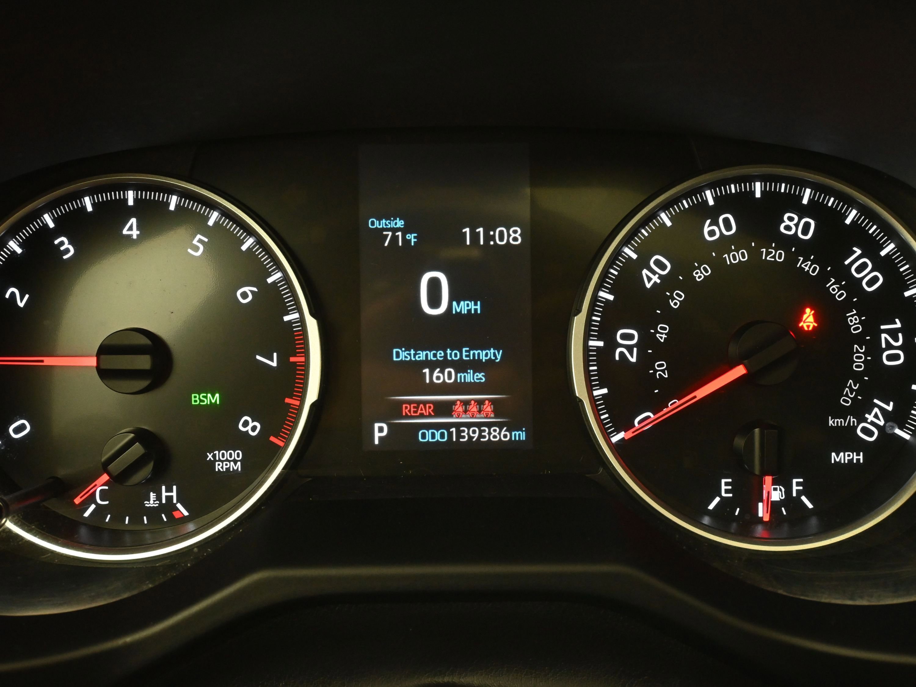 Used 2021 Toyota RAV4 XLE Premium image 14