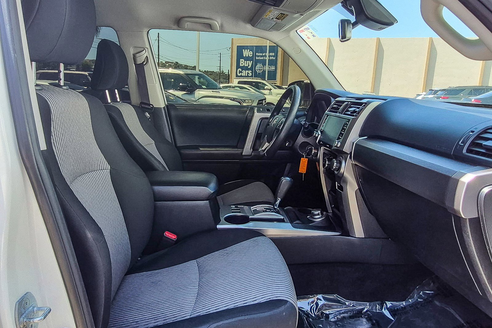 Used 2021 Toyota 4Runner SR5 image 7