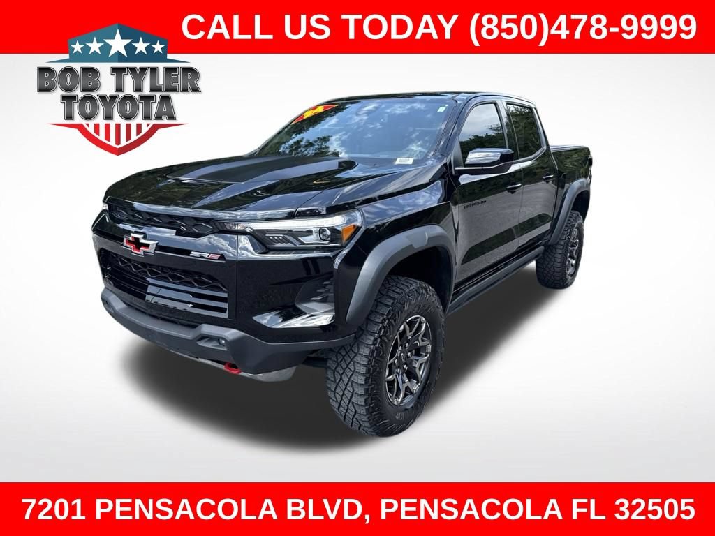 Used 2024 Chevrolet Colorado ZR2 AWD/4WD image 1