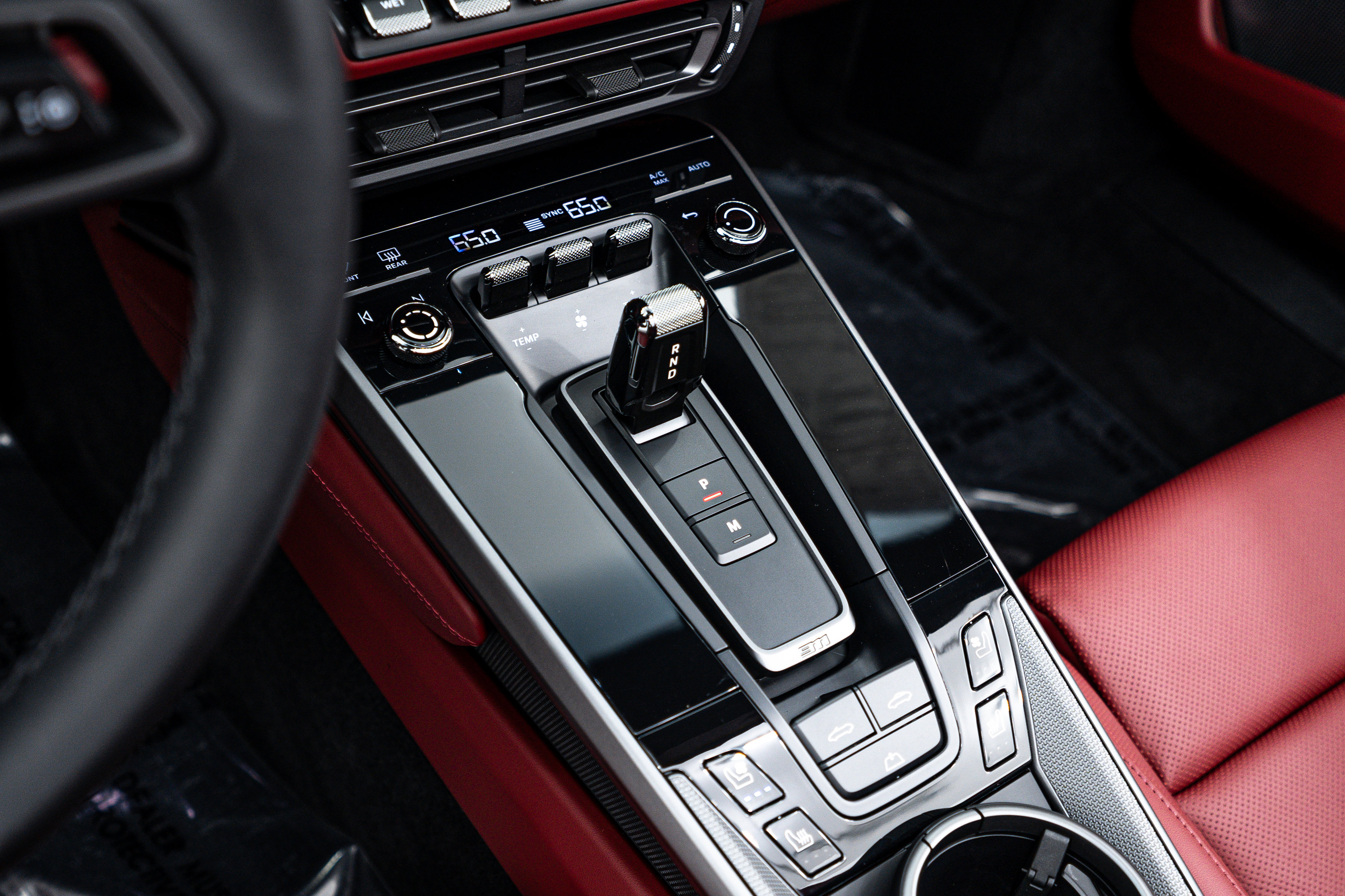 Certified 2024 Porsche 911 Carrera image 13