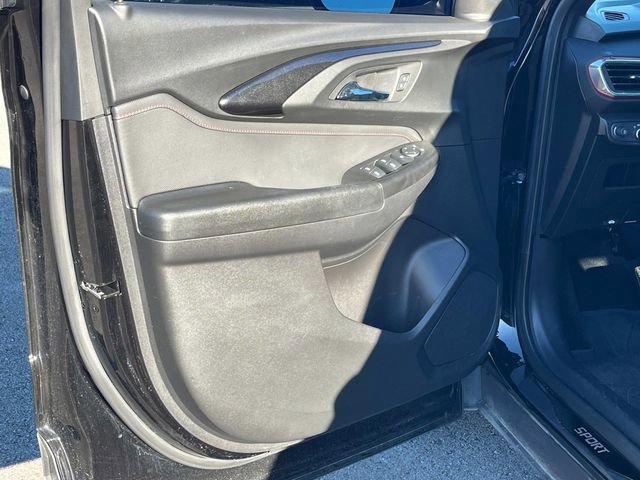 Used 2023 Chevrolet TrailBlazer RS w/ Convenience Package image 26