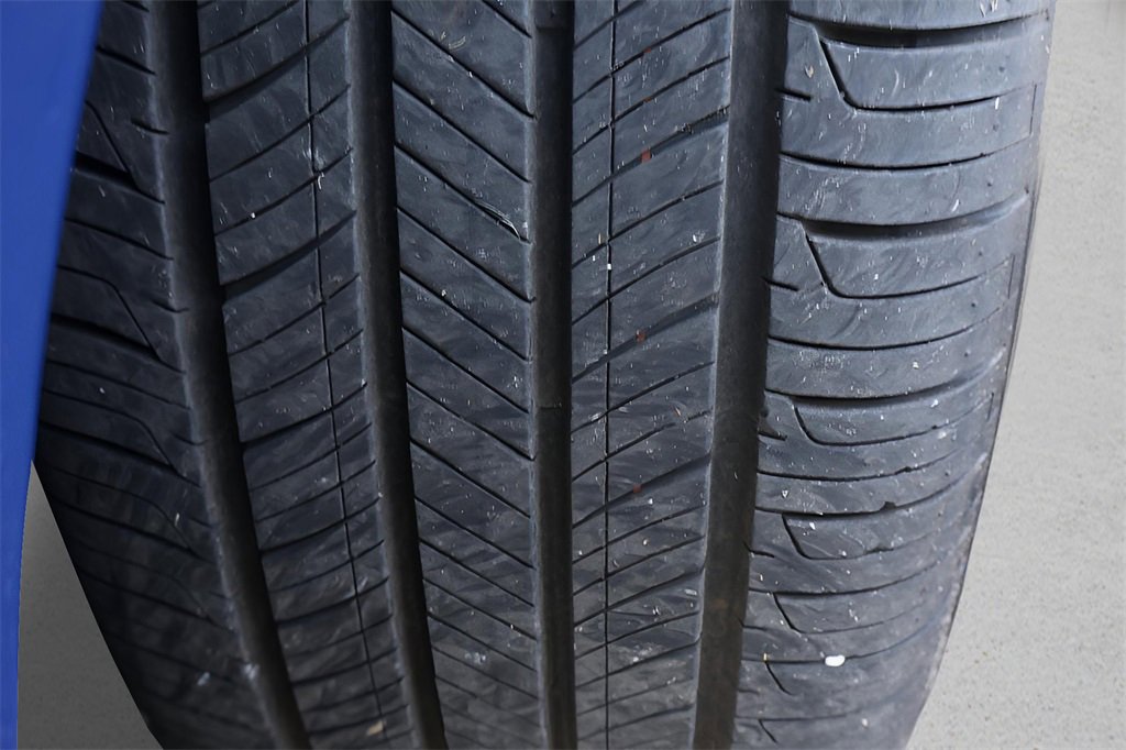 Certified 2025 Toyota Camry SE image 10