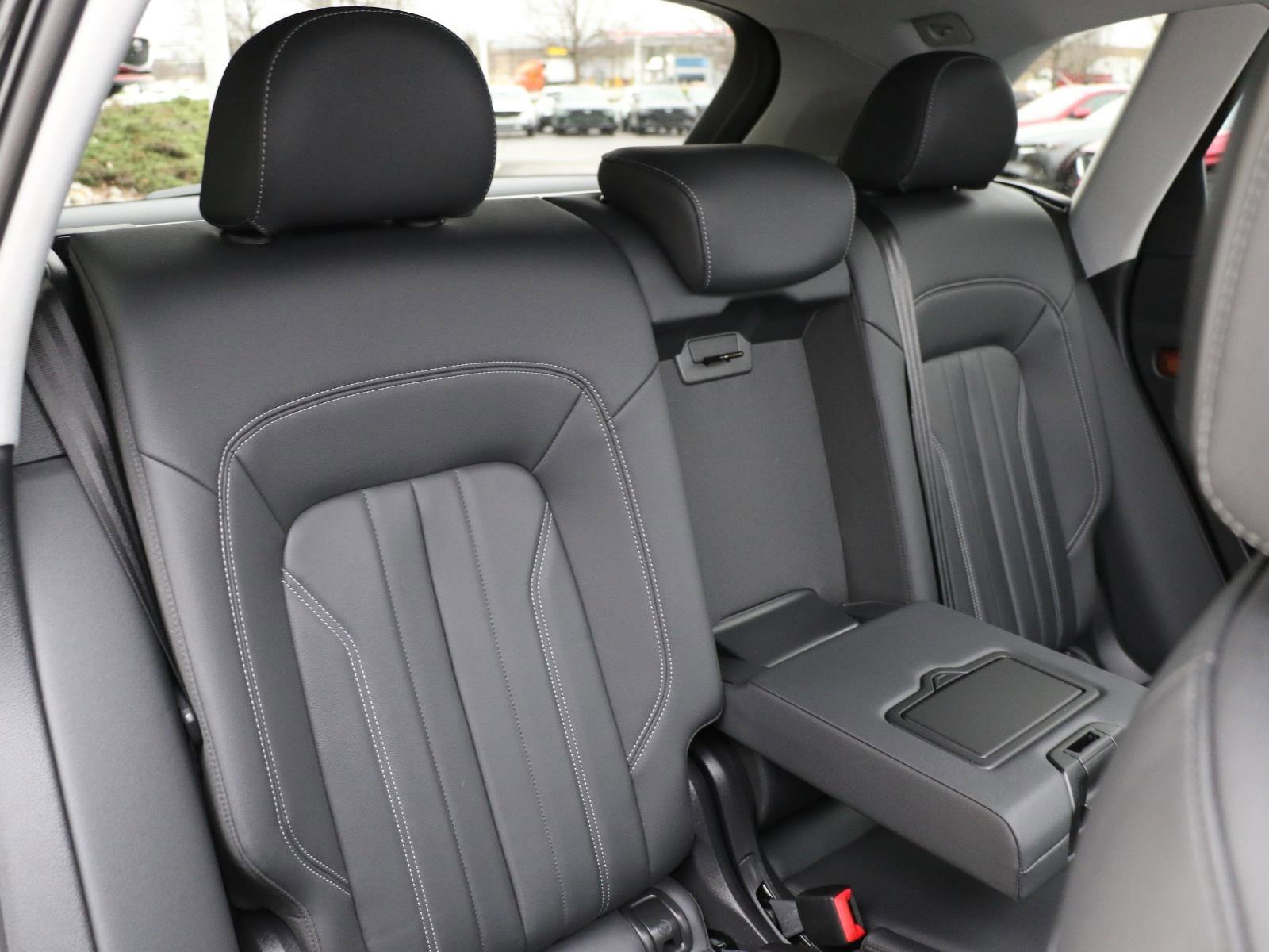 Used 2021 Audi Q5 2.0T Premium Plus w/ Premium Plus Package image 9