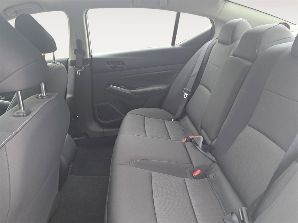 Used 2023 Nissan Altima 2.5 SV image 13