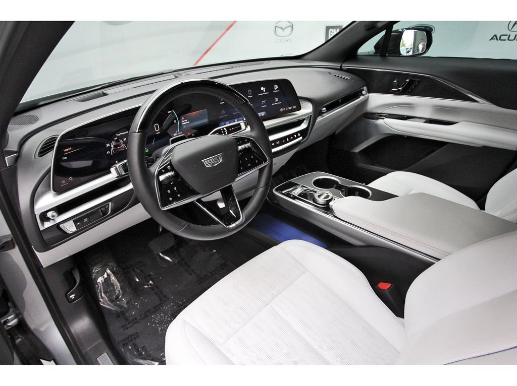 Used 2024 Cadillac Lyriq Sport w/ LPO, Floor Liner Package AWD/4WD image 14