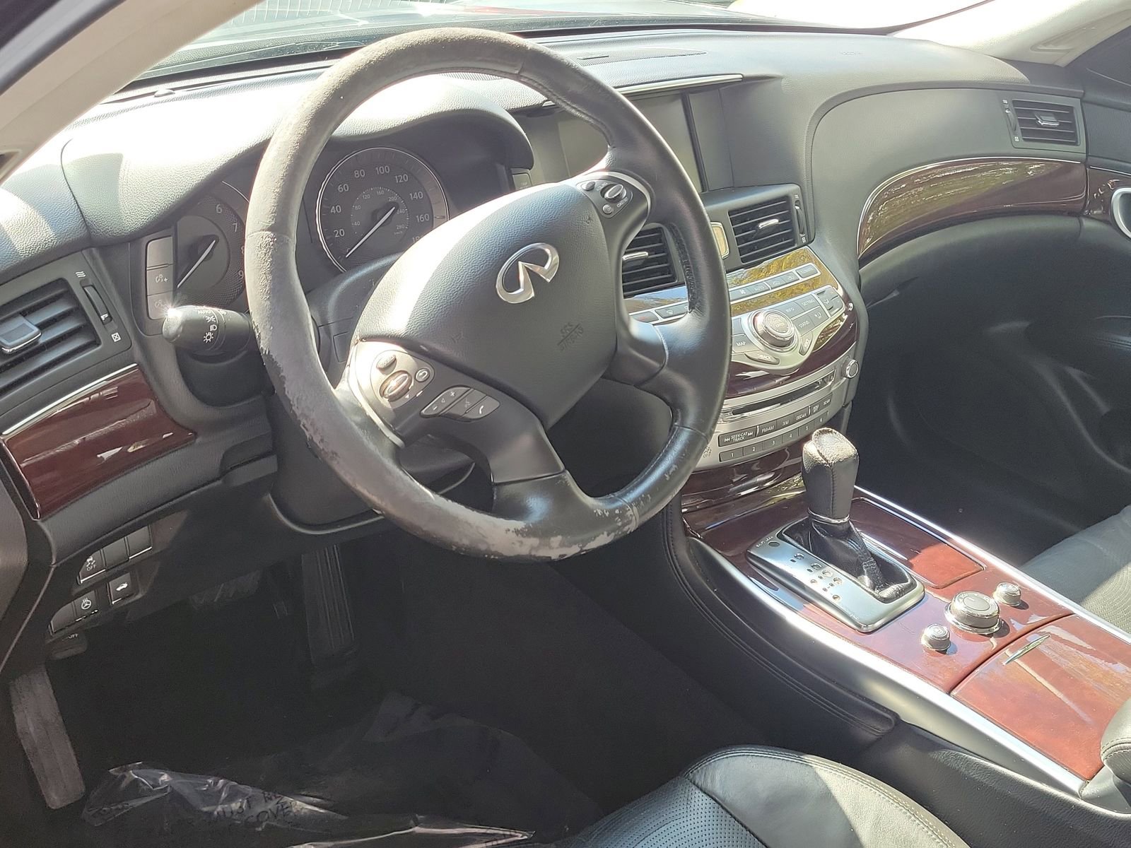 Used 2012 INFINITI M37 x w/ Premium Pkg AWD/4WD image 7
