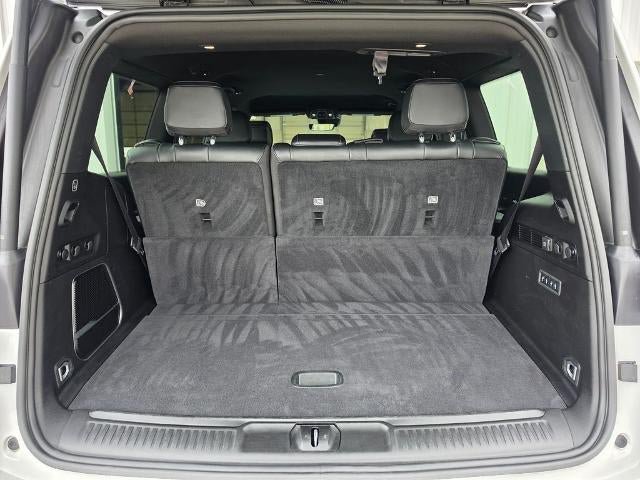 Used 2025 Jeep Wagoneer Series II w/ 8-Passenger Seating Package AWD/4WD image 34