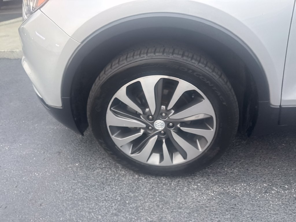 Used 2017 Buick Encore Essence AWD/4WD image 38