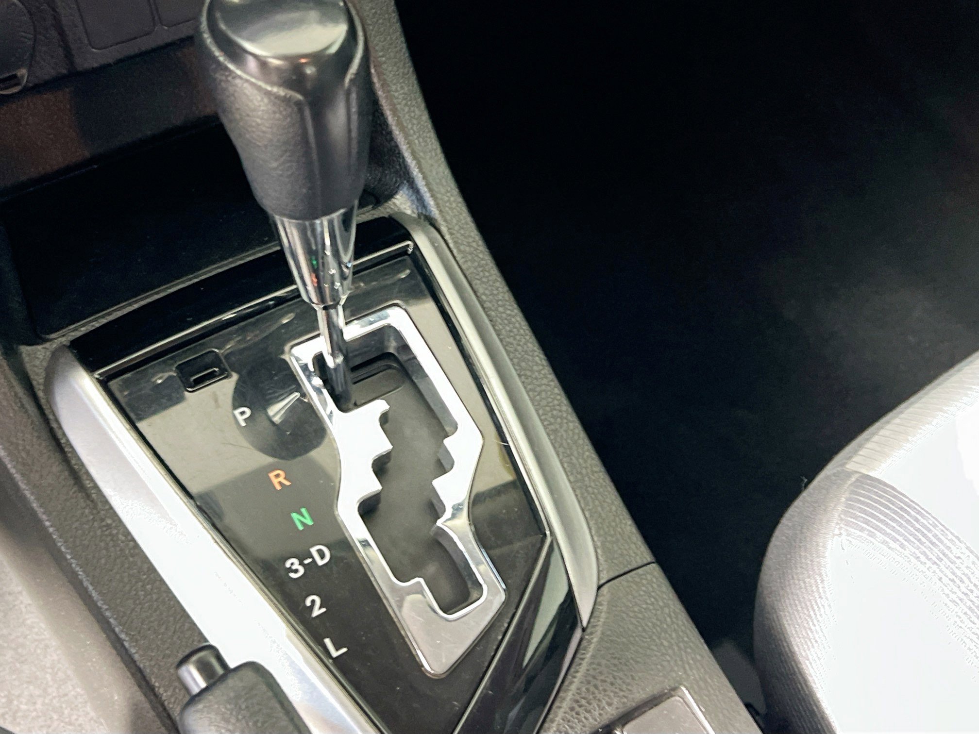 Used 2016 Toyota Corolla L image 24