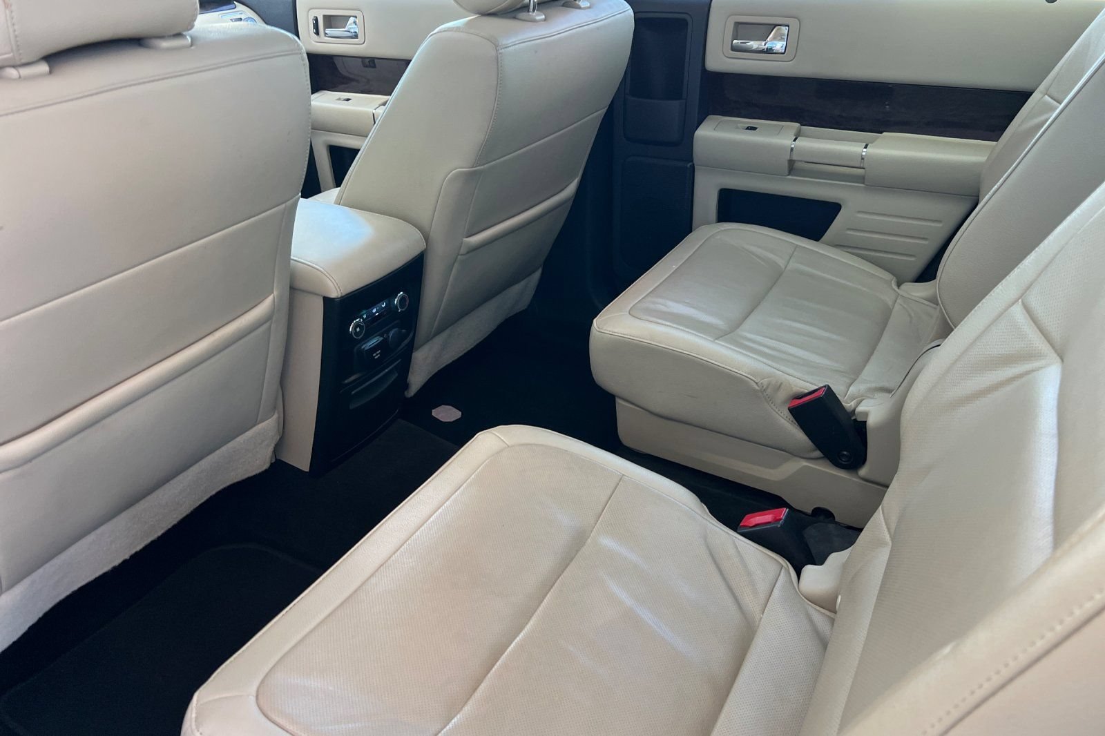 Used 2019 Ford Flex Limited w/ Equipment Group 303A AWD/4WD image 13