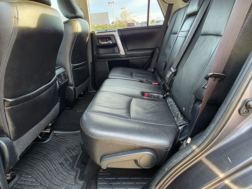 Used 2015 Toyota 4Runner SR5 image 25