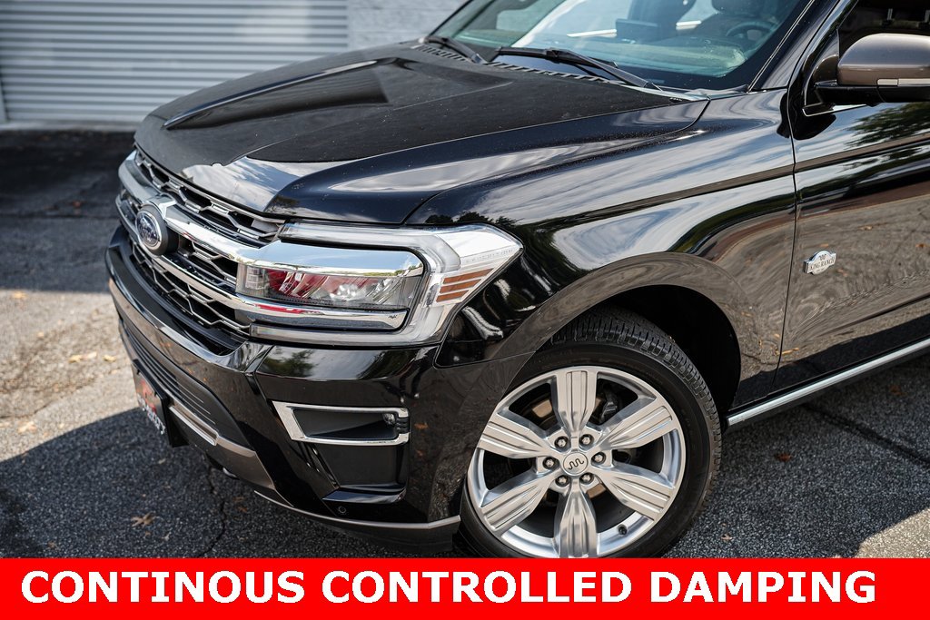 Used 2022 Ford Expedition Max King Ranch image 2