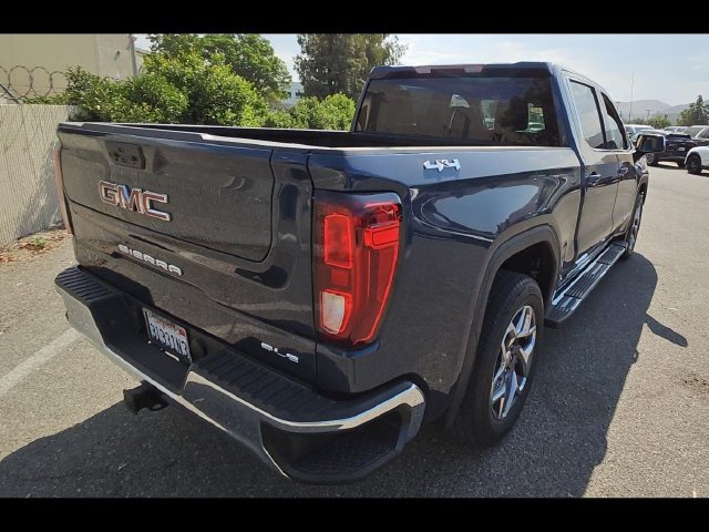 Used 2022 GMC Sierra 1500 SLE AWD/4WD image 4