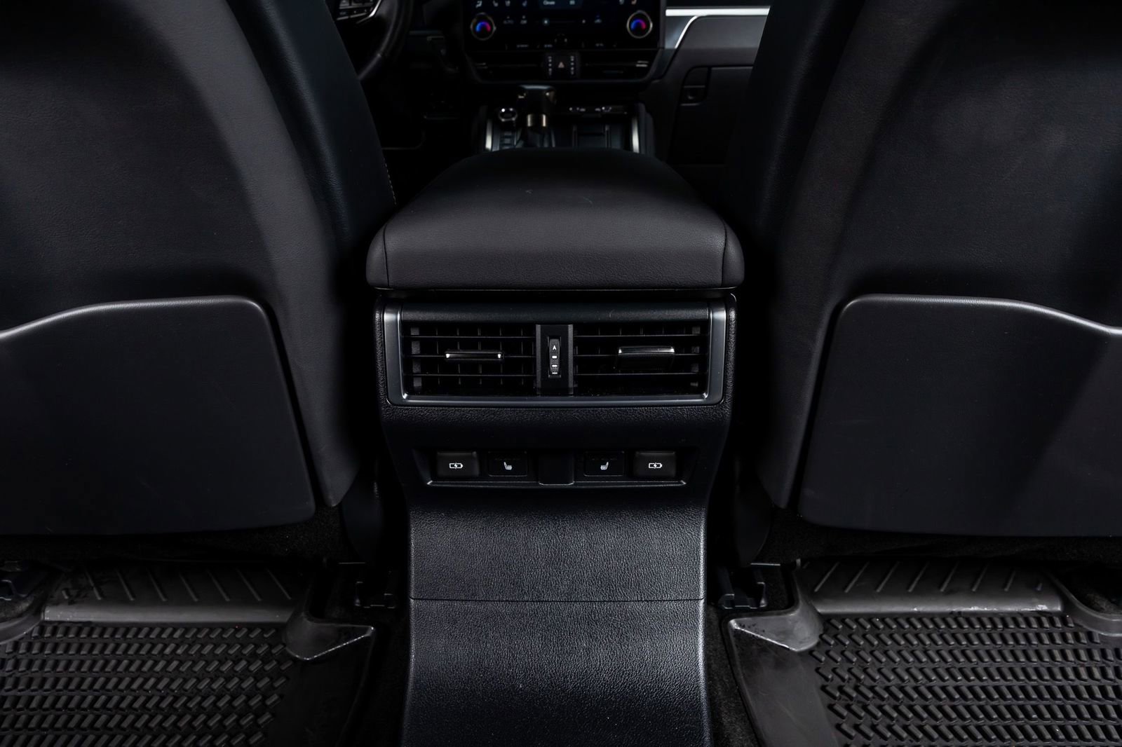 Used 2024 Lexus GX 550 image 33