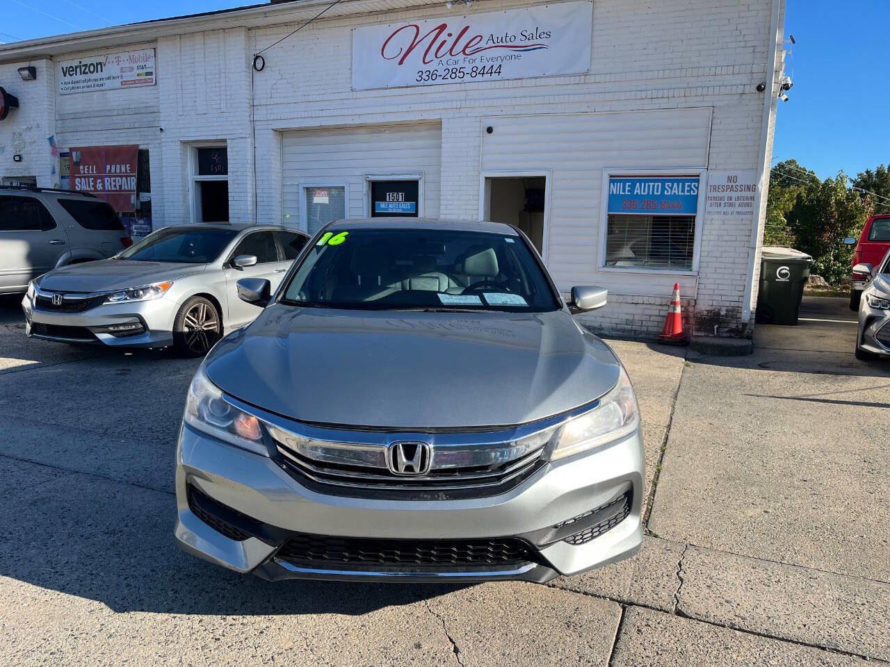 Used 2016 Honda Accord LX image 2