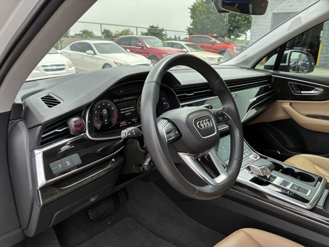 Used 2022 Audi Q7 2.0T Premium Plus w/ Premium Plus Package AWD/4WD image 10