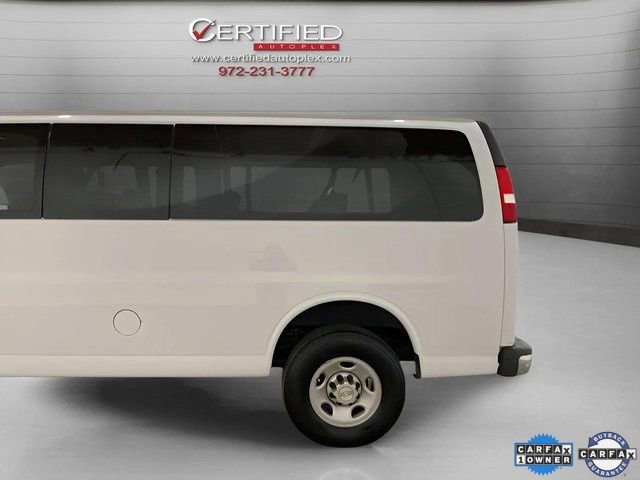 Used 2023 Chevrolet Express 3500 LT w/ LT Preferred Equipment Group image 9