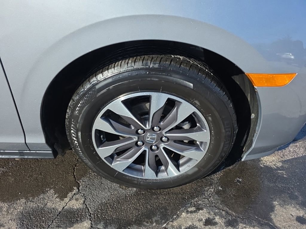 Used 2024 Honda Odyssey EX-L image 9