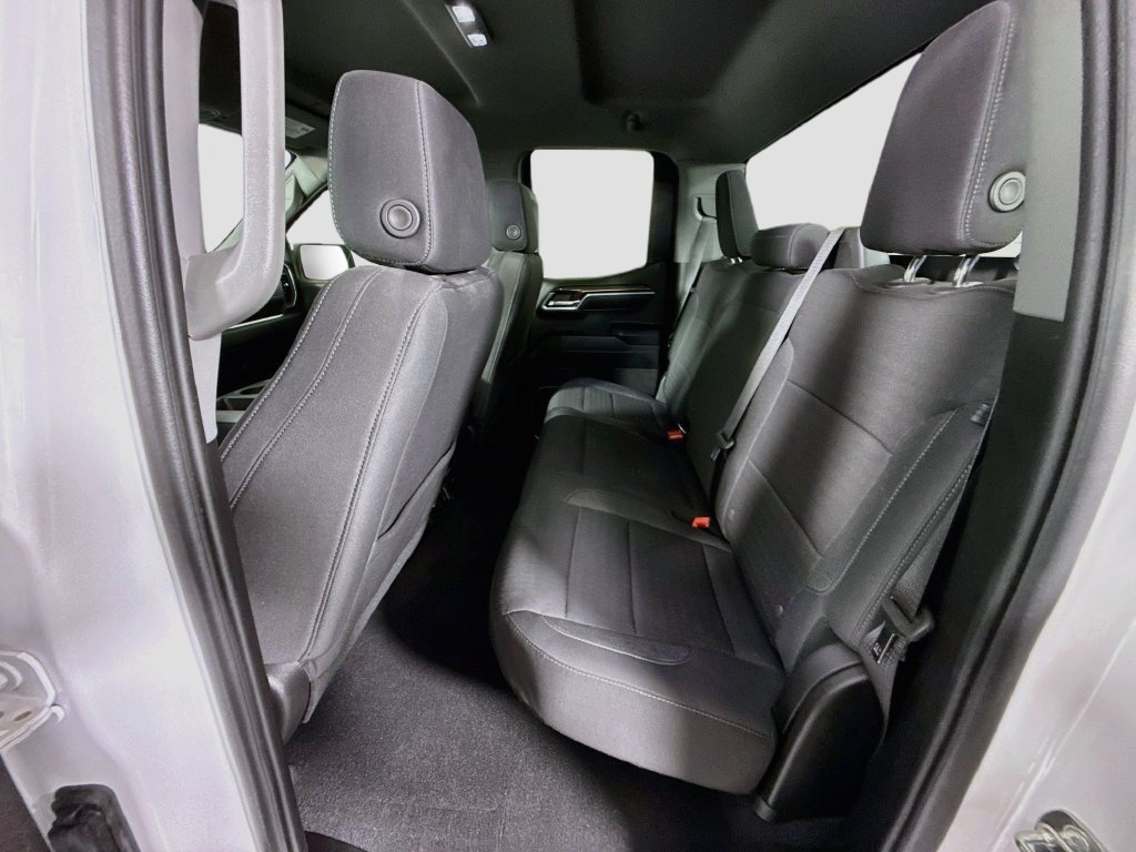 Used 2024 Chevrolet Silverado 1500 LT AWD/4WD image 23