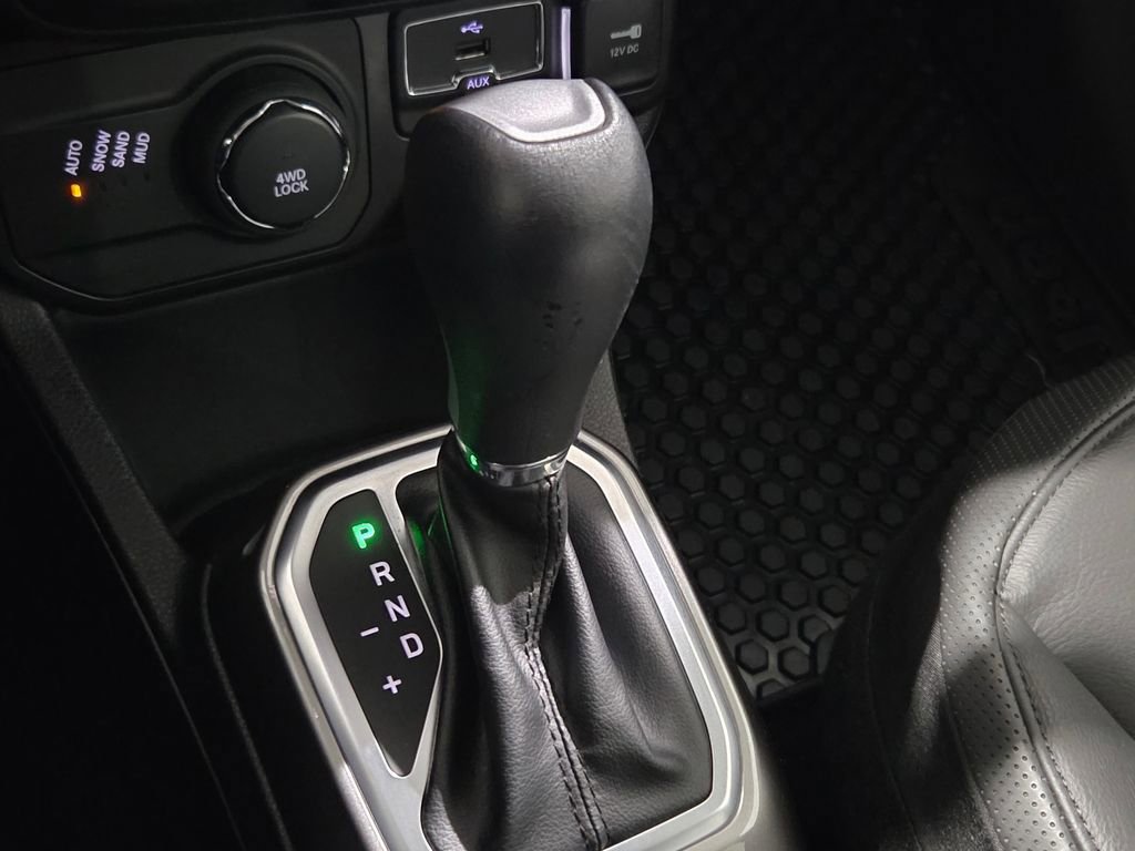 Used 2022 Jeep Renegade Limited image 9