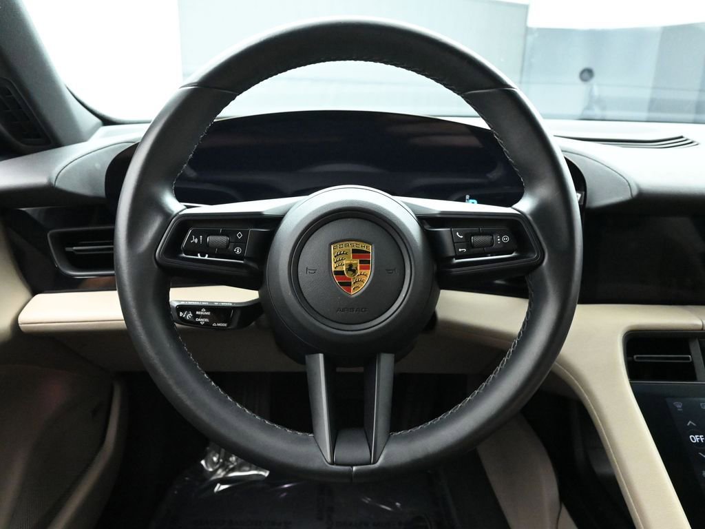 Used 2022 Porsche Taycan 4S image 28
