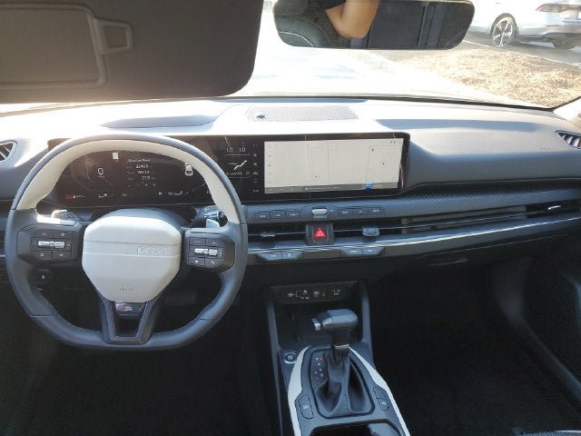 Used 2025 Kia K4 GT-Line w/ GT-Line Sunroof Package FWD image 9