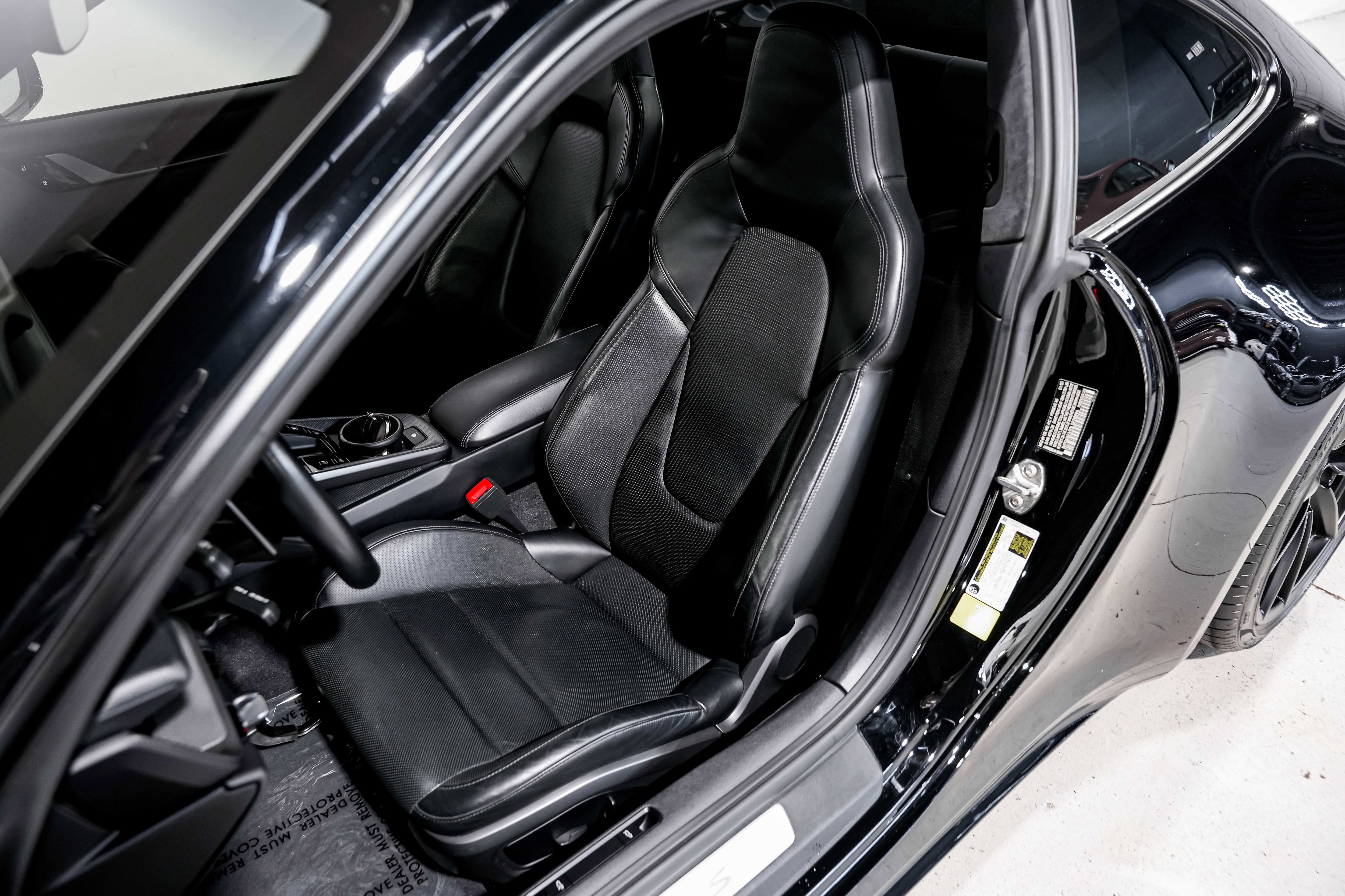 Used 2020 Porsche 911 Carrera S image 21