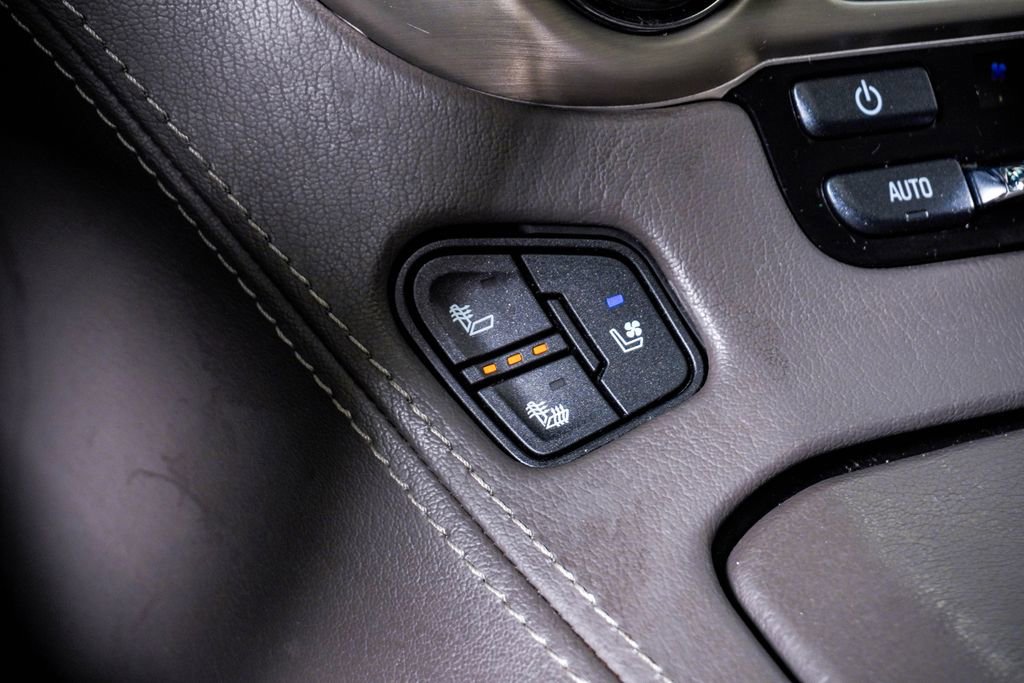 Used 2019 GMC Yukon Denali w/ Denali Ultimate Package image 26